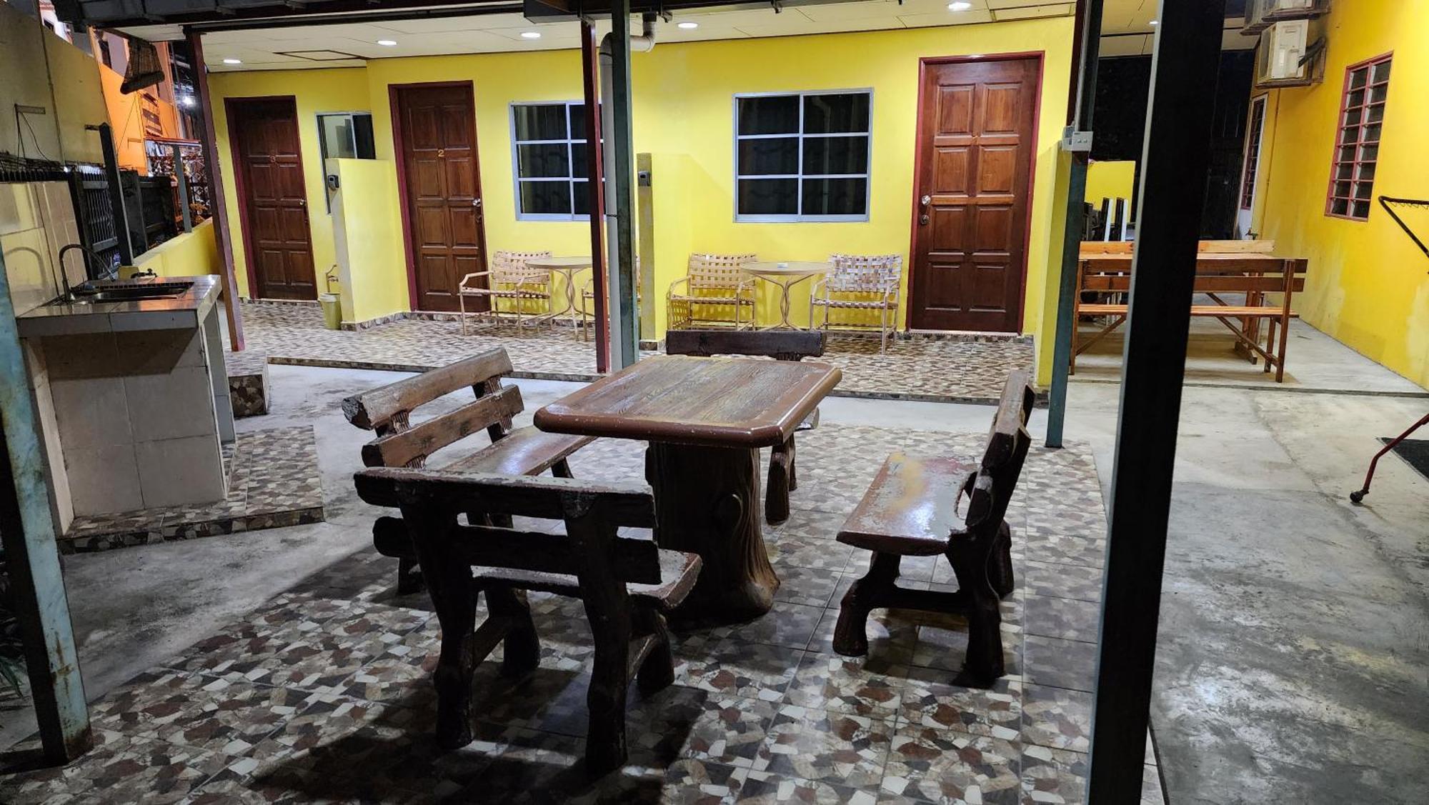 Lagenda Resthouse Cenang Beach Pantai Cenang  Bagian luar foto